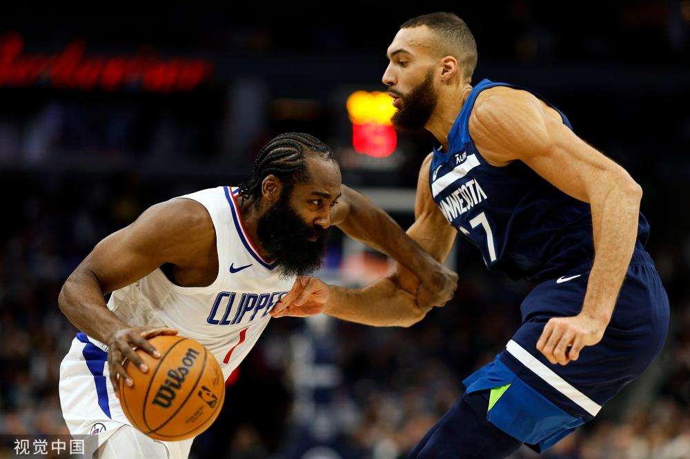 借助队友郑 借助队友郑