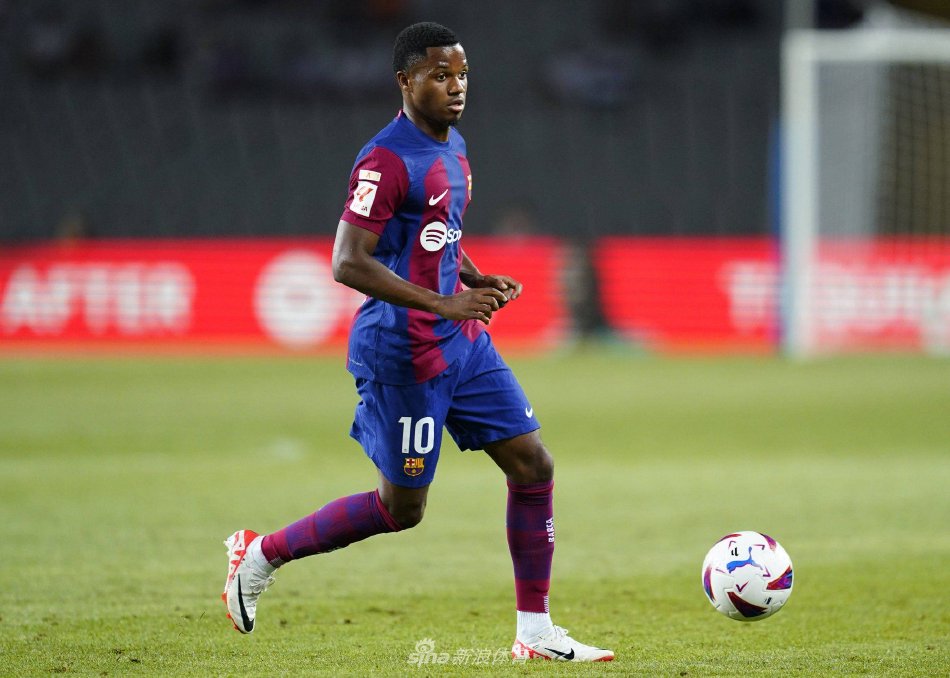 依旧保持了 依旧保持了